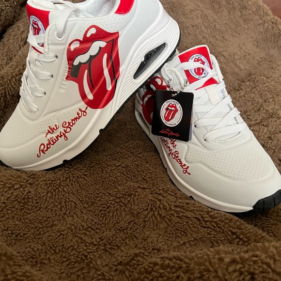 Skechers, Rolling Stones. NWT - Picture 2 of 6